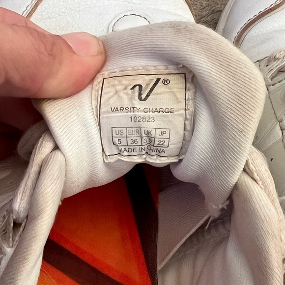 Varsity Charge Cheer Shoe Size 5 - Picture 7 of 8